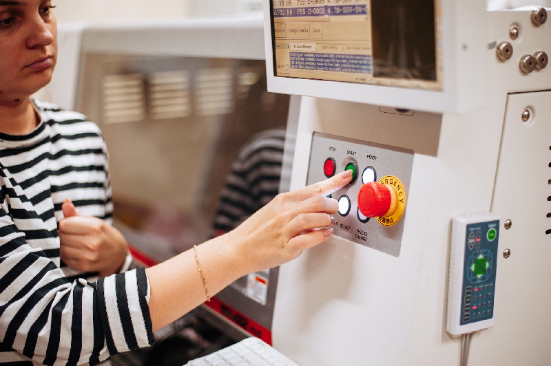 Онлайн-конференция «Российские лазеры: флагманы бьюти-индустрии»