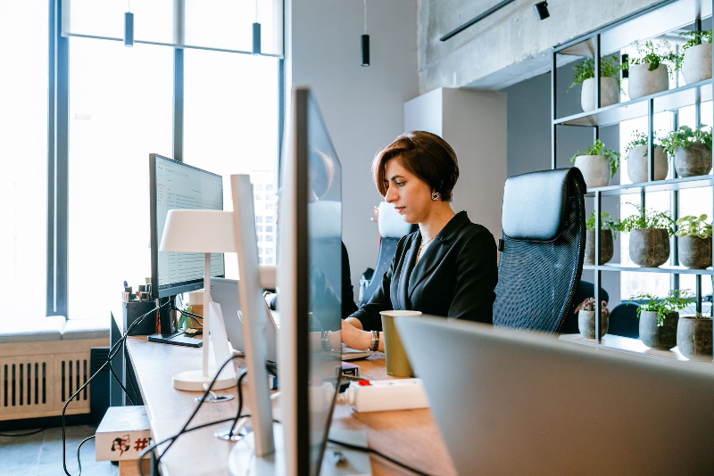 «Думать вдолгую», «мягкие навыки» и «гниющие деньги»: известный бизнес-тренер Ольга Шишева о секретах успеха в бизнесе