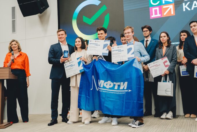 Компьютерное «зрение» для пастбищ и биоволокно вместо кожи: в Москве выбрали победителей конкурса «Стартап как диплом»