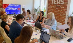 На круглом столе «Развивайся в профессии II» обсудили будущее креативных индустрий в России