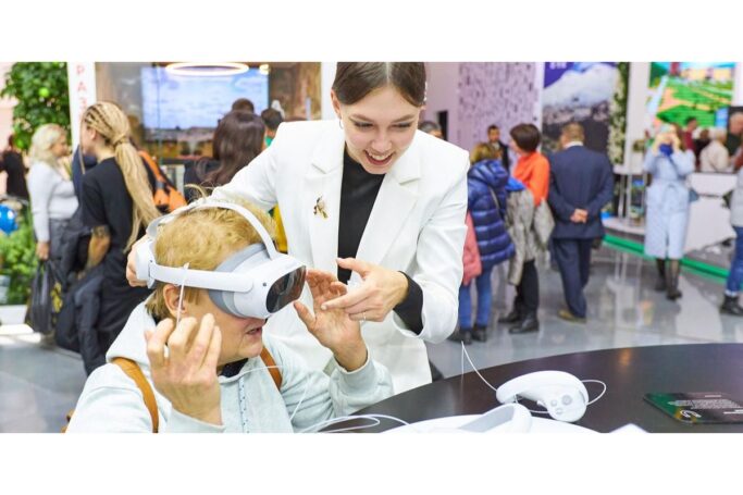 «Москва — город настоящего будущего»: гостей пространства столицы на выставке «Россия» ждет новая программа