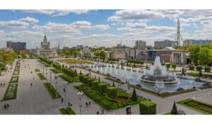 Москвичи смогут поучаствовать в наборе мозаичного панно к 85-летию ВДНХ