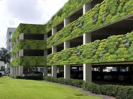 «Зеленые» предлагают использовать вертикальное озеленение и «зеленые» крыши в качестве компенсационного озеленения