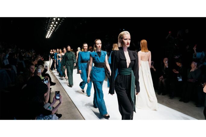 Более 1,1 тысячи заявок поступило на участие в третьей Московской неделе моды