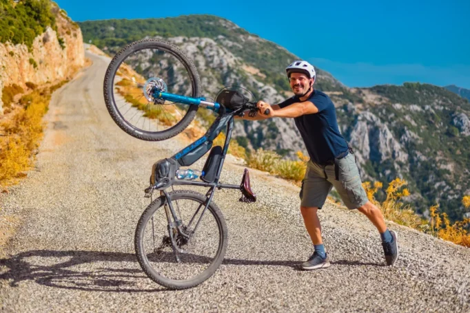 Организатор авторских велотуров Павел Рубанов выступил на радио Хит FM