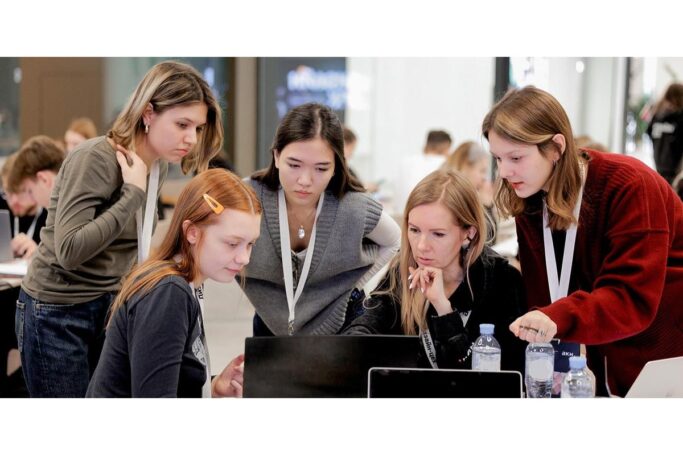 Футболки, игрушки и блокноты: участники конкурса «Дизайн-цех» разработают сувенирную продукцию для столичных музеев