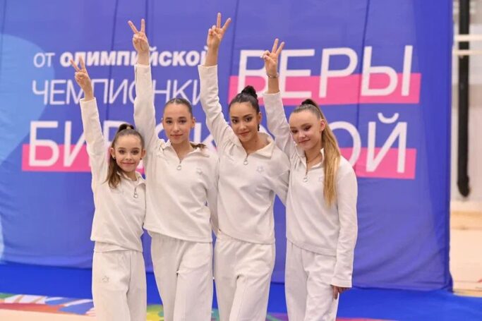 Российские гимнастки показали высокое мастерство на турнире в Москве  