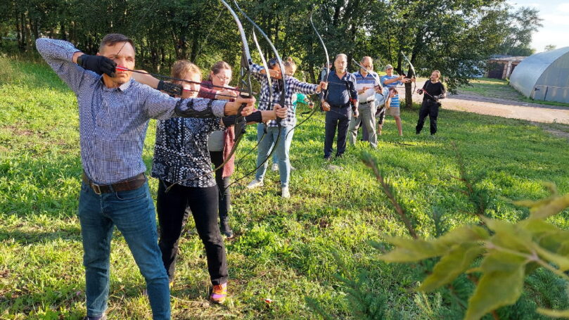 Научные работники г. Уфы регулярно тренируются в стрельбе из традиционного лука