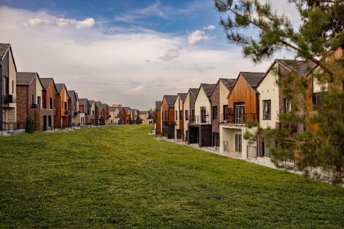 В Доброграде в 2024 году ввели в эксплуатацию почти в 2 раза больше объектов жилой недвижимости, чем в 2023-м