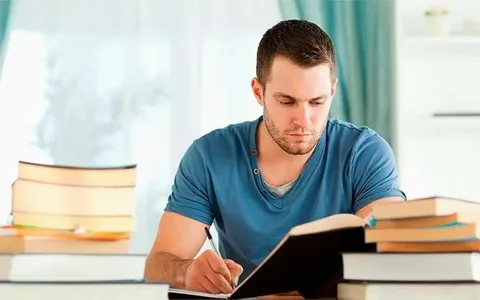 Более половины москвичей решили учиться в 2025 году