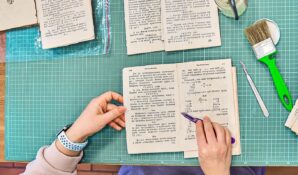 От реставратора книг до фильмотекаря: московские работники культуры рассказали о своих профессиях