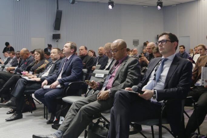 Выступление Наили Мехрабовой признано наиболее ярким по теме «Инвестиции в технологии» в рамках панельного питчинга Открытого диалога в НЦ «Россия»