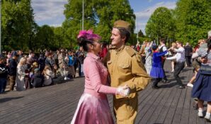 Программу ко Дню Победы подготовили во всех округах Москвы