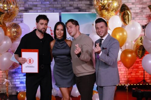 Роман Миров