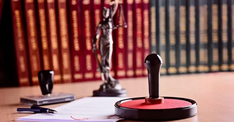 Можно вызвать нотариуса к себе