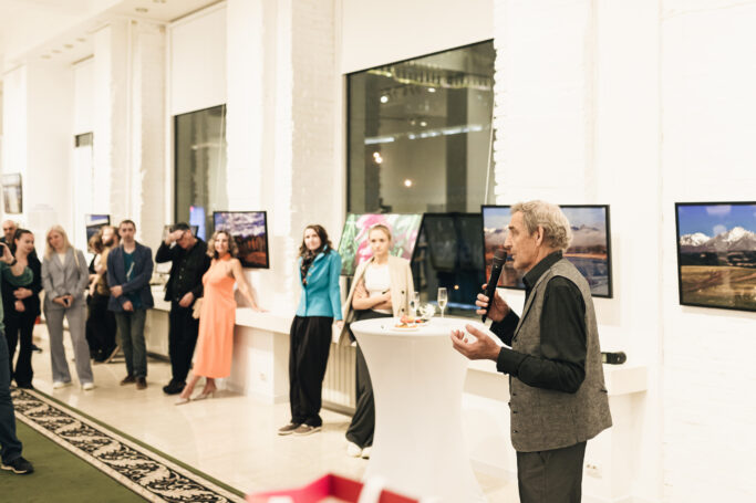 Байкал в объективе: фотовыставка Александра Шультайса