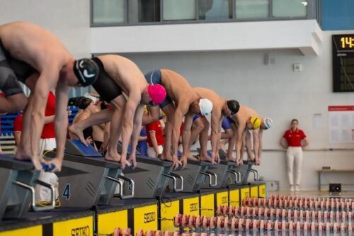 Скорость, энергия: в Москве состоялись соревнования по плаванию