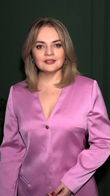 Анна Вивер