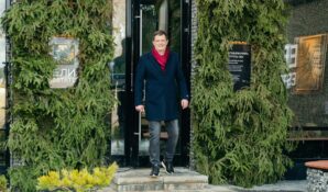 «Рублевка или СНТ?»: интервью с девелопером Максимом Серяковым, который нашел золотую середину