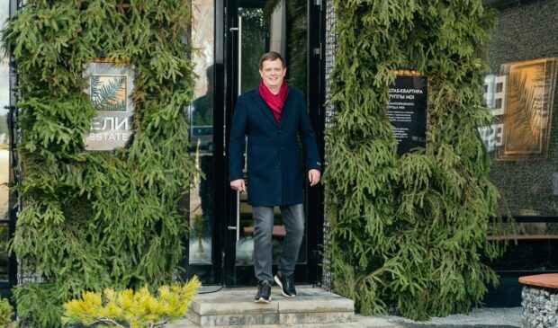 «Рублевка или СНТ?»: интервью с девелопером Максимом Серяковым, который нашел золотую середину