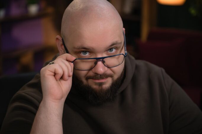 Михаил Петухов: предприниматель, который превращает ИИ из модного слова в предсказуемый бизнес-результат