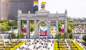 Пешие экскурсии и тренировки на свежем воздухе: чем заняться на ВДНХ в весенне-летнем сезоне