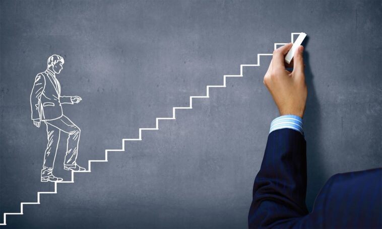 Жители столицы перечислили факторы, ради которых ждут повышения